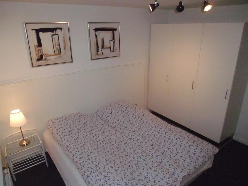 Give City Apartments Room photo
